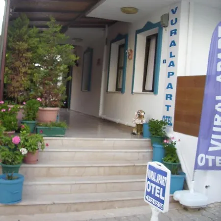 Vural Aparthotel